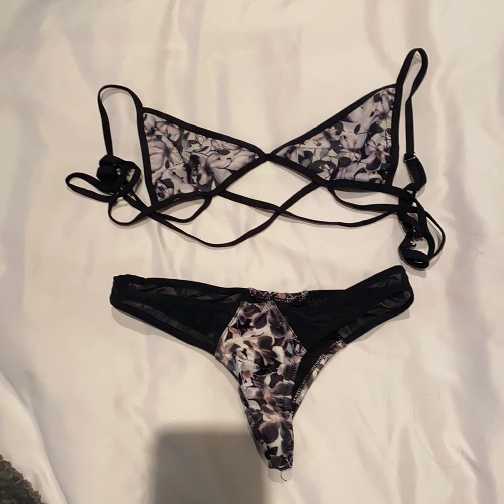 Bathing suit